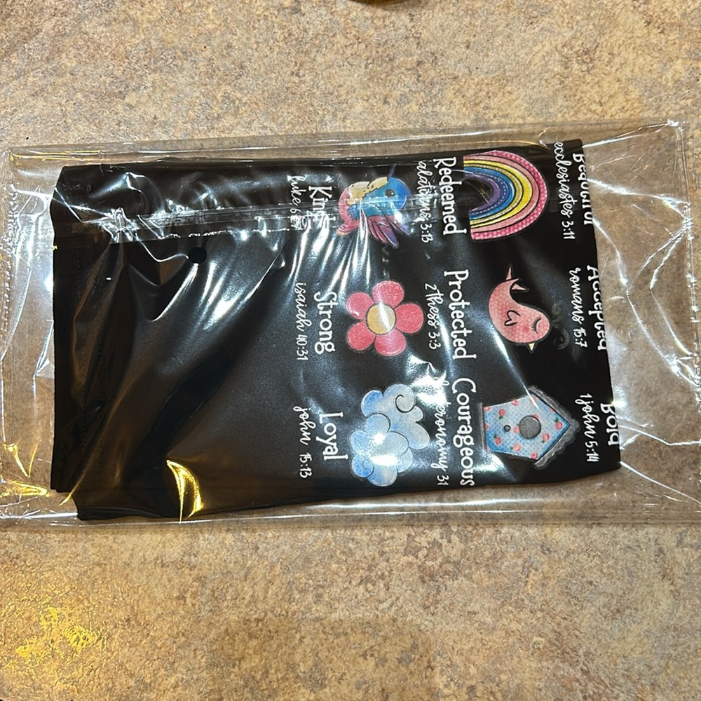 New with out tags “God says I am…” toddler Tshirt - Picture 3 of 3